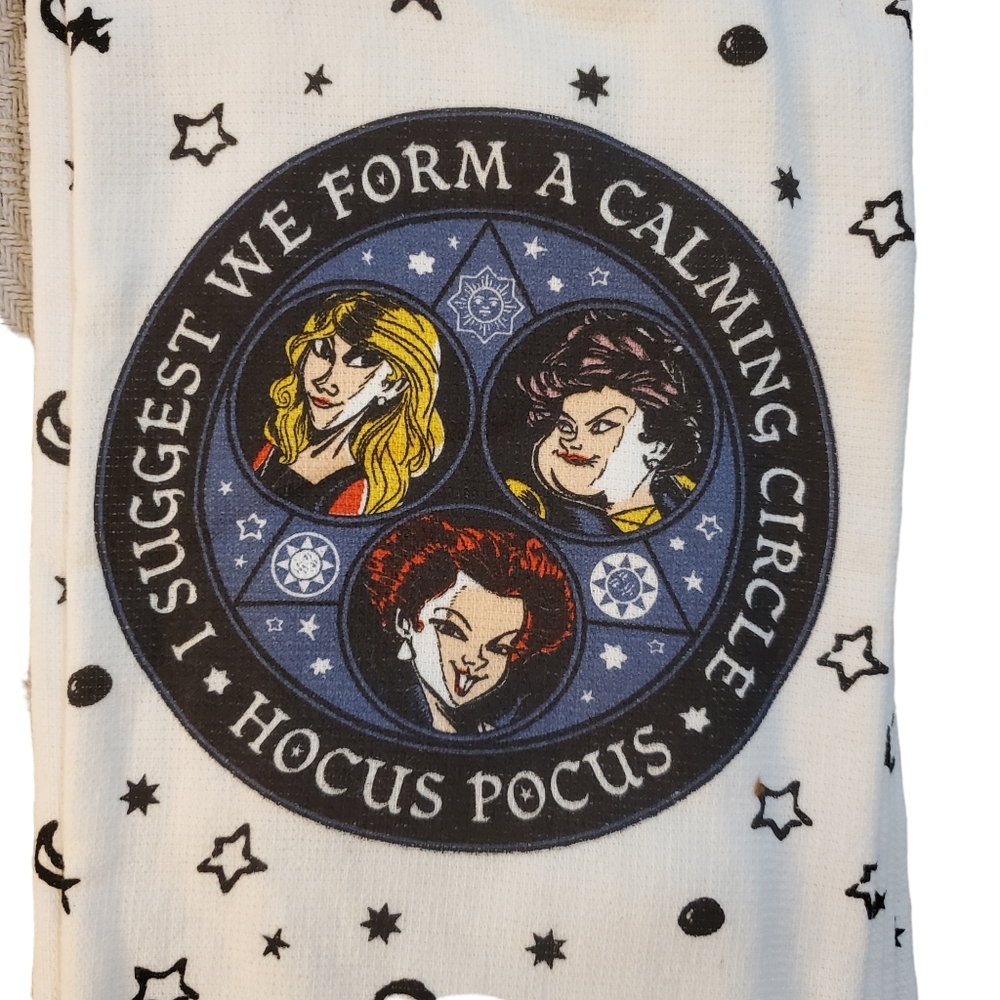 Disney Hocus Pocus Calming Circle Kitchen Towels Pack Of 2 New‎